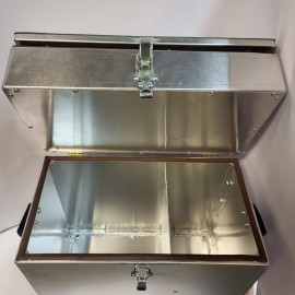 Žieminė žvejo dėžė EXPERT 2 skyrių iš aliuminio 2,75KG wbx-exp-l Žieminė žvejo dėžė EXPERT 2 skyrių iš aliuminio 2,75KG wbx-exp-l